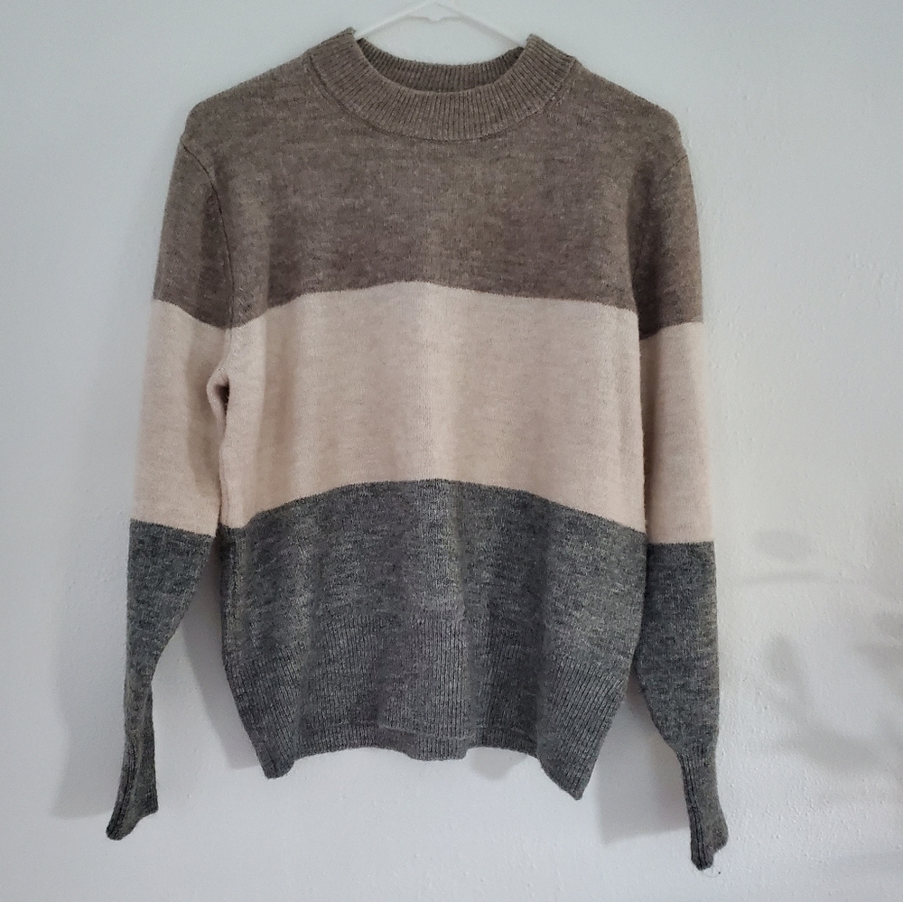 H&M XS Sweater colorblock tan cream gray